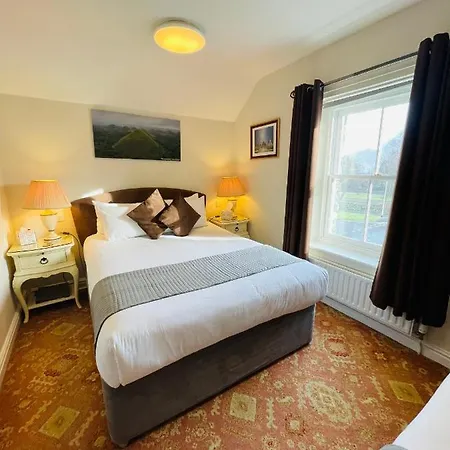 Konukevi Fairlight 3*